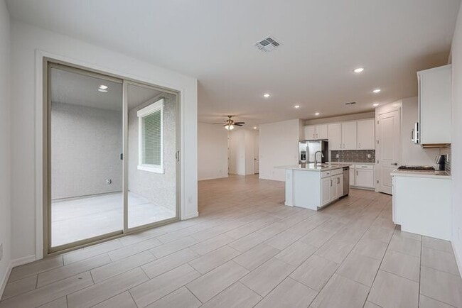 Building Photo - NEWLY BUILT HOME IN LAVEEN OFF 202 & DOBBI...