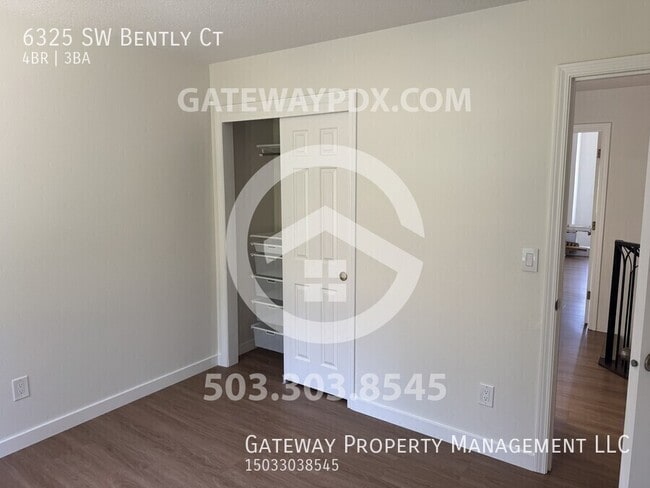 Building Photo - 6325 SW Bently Ct