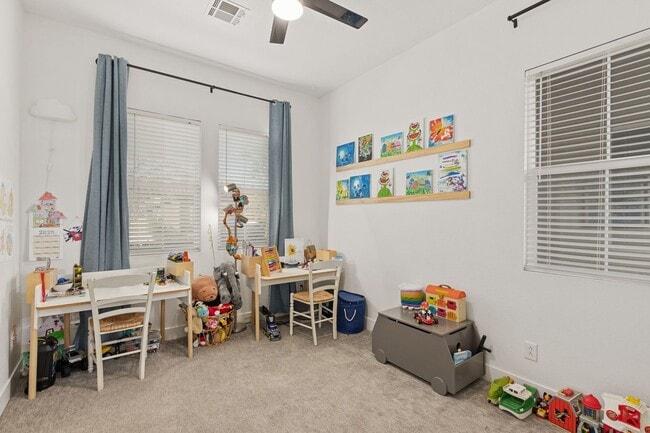 Building Photo - Beautifully Upgraded, Single Story 3 Bed, ...