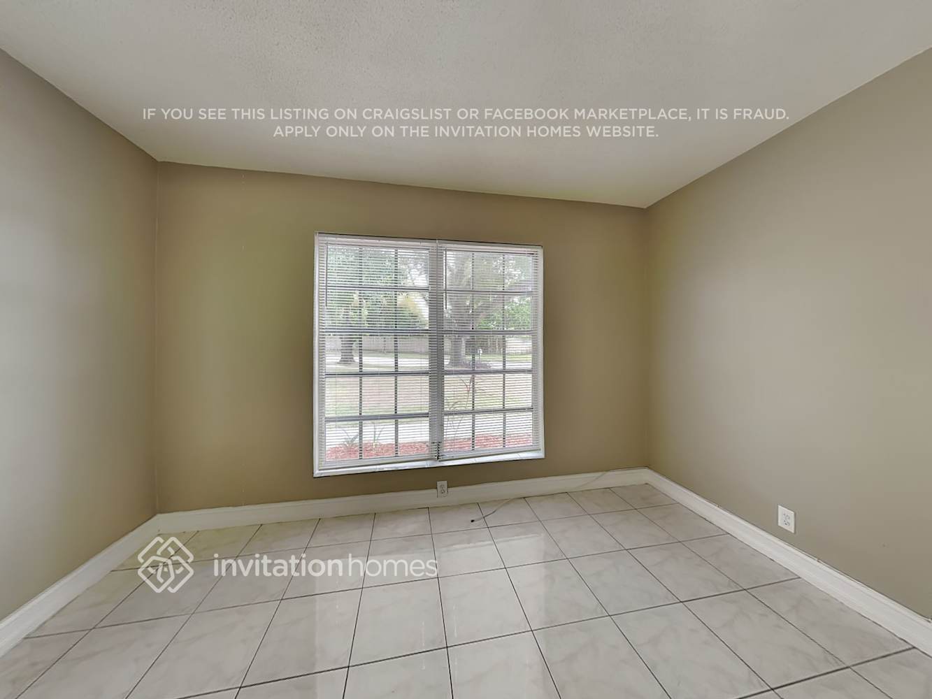 Building Photo - 341 SW 64th Ave