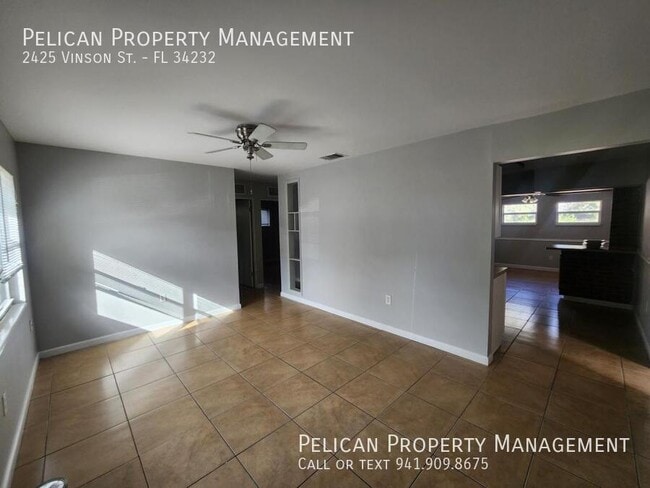 Building Photo - 2425 Vinson Ave