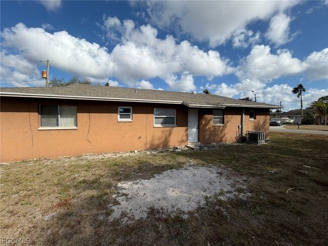 Building Photo - 6192 Markland Ave