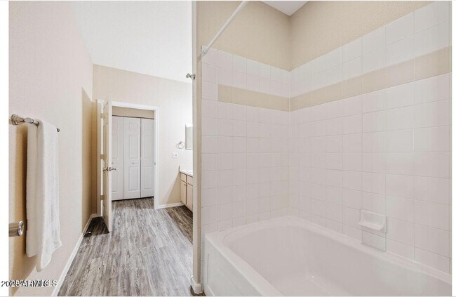 Building Photo - 3236 E Chandler Blvd