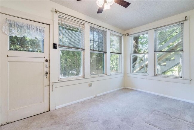 Building Photo - 1103 W 22nd St