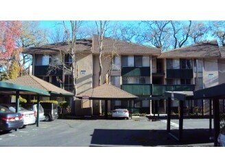 Primary Photo - 1408 Creekside Dr
