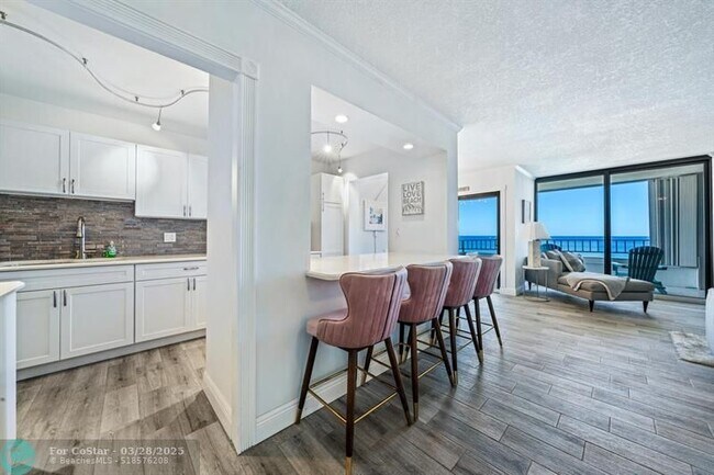 Building Photo - 1401 S Ocean Blvd