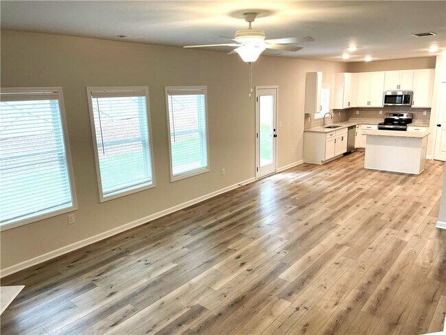 Building Photo - 434 Fox Crk Dr