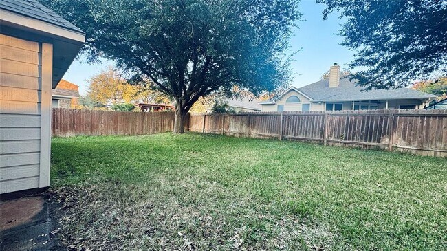 Building Photo - 1505 Shady Hillside Pass