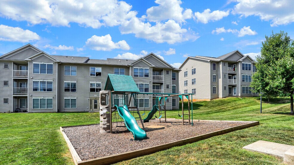Primary Photo - Cortland Apartments