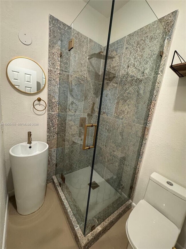 Building Photo - 340 NW 138th St