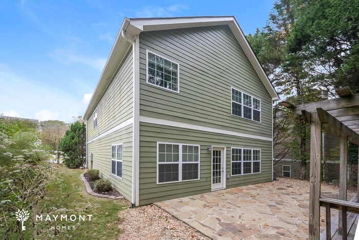 Building Photo - 6523 Silk Tree Pointe