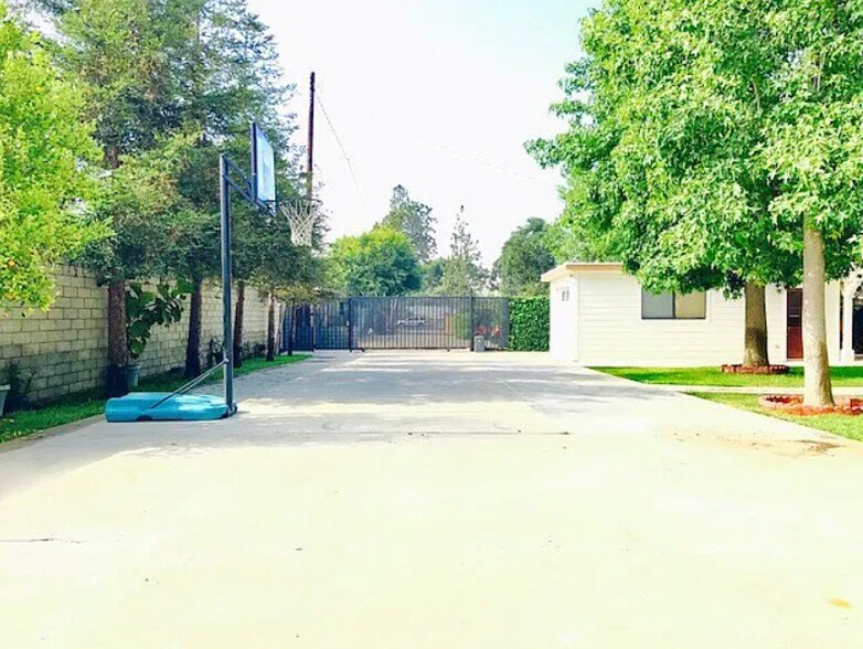 Building Photo - 4735 Adam Rd