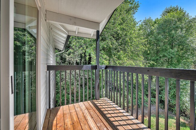 Building Photo - Bluebird Cozine Creek ***MOVE IN SPECIAL $...