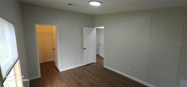 Building Photo - 33163 Cassandra Way