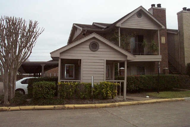 Building Photo - 2121 Hepburn St