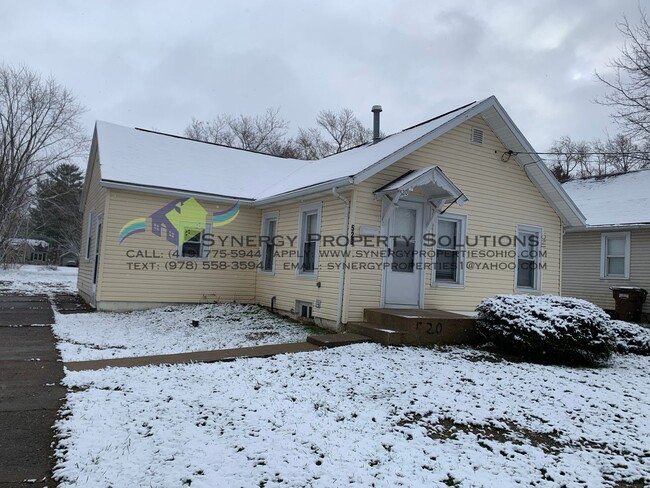 Building Photo - Newly remodeled two bedroom ranch in Madison