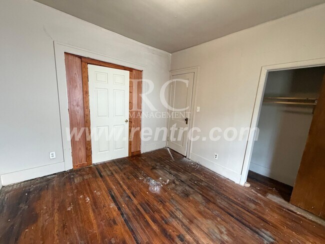 Building Photo - 1210 Sherman-