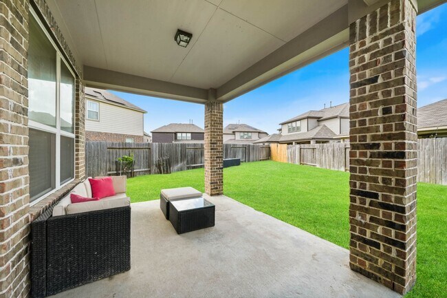 Building Photo - 4538 Buentello Dr