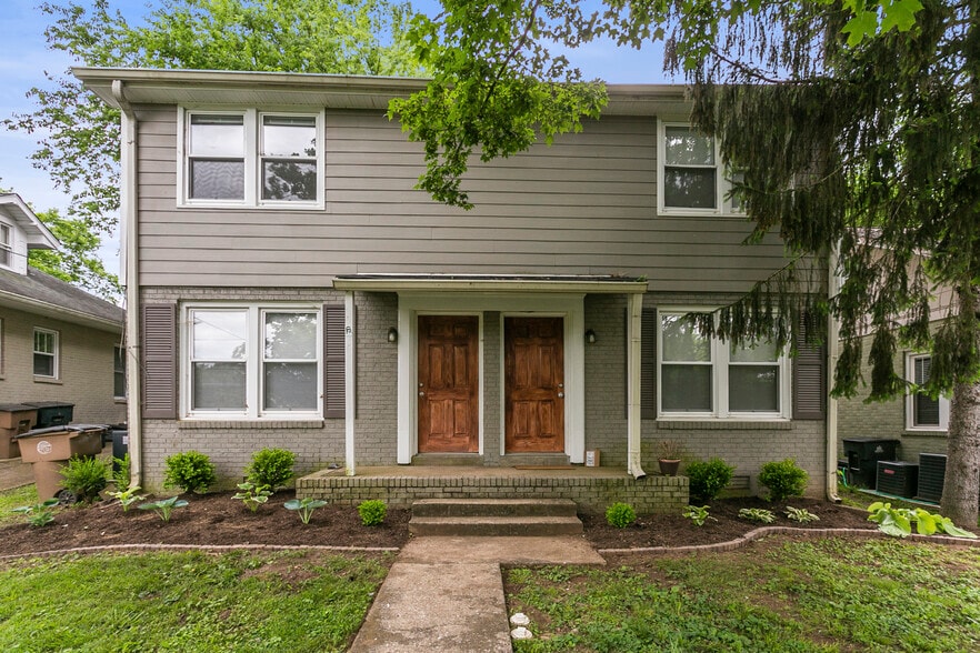 Unit A is on the right. All photos are mirror image of unit from side A, but same unit otherwise - 145 A Kenner Ave