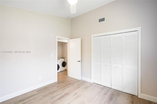 Building Photo - 11511 SW 81st Rd
