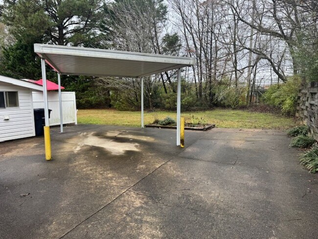 Building Photo - 217DU