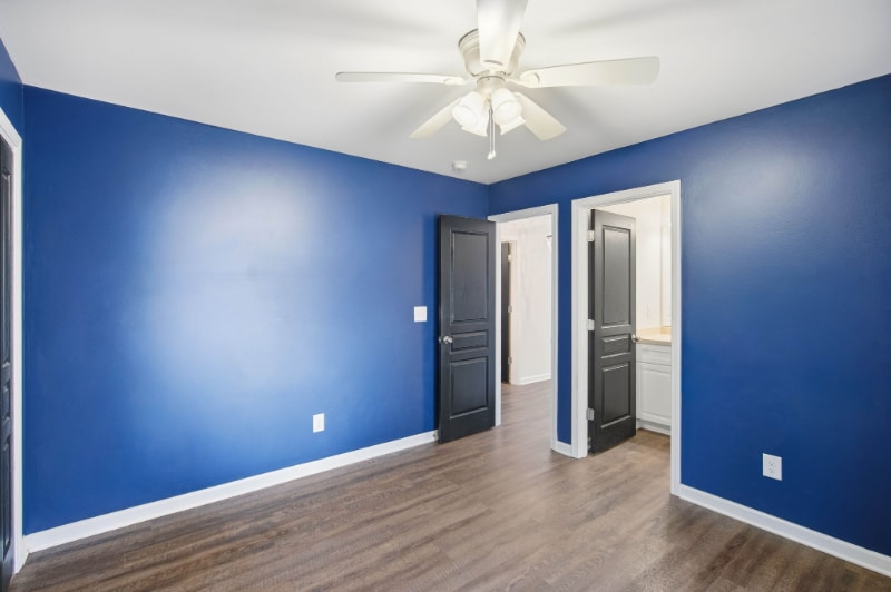 Building Photo - 7621 Maple Pl