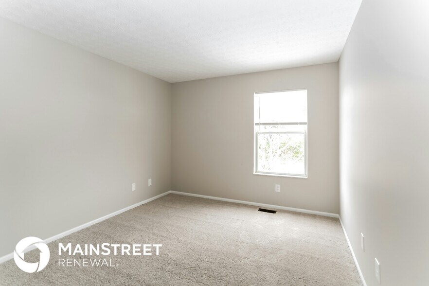 Building Photo - 2980 Blue Moon Dr