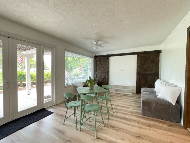 Building Photo - 12899 Rain Shadow Rd