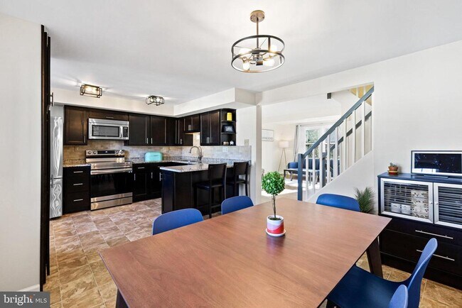 Building Photo - 5341 Harbor Ct Dr