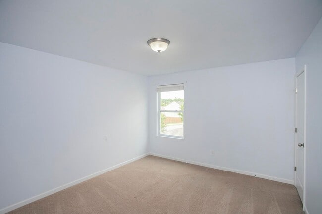 Building Photo - 3601 Harpeth Springs Dr