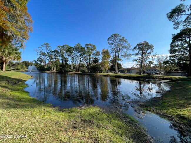 Building Photo - 1600 Big Tree Rd