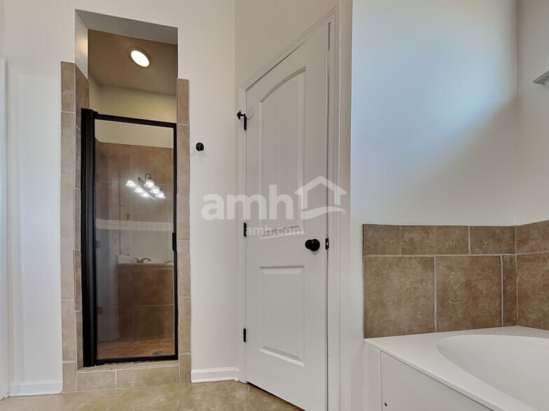 Building Photo - 9274 Afton Grove Rd