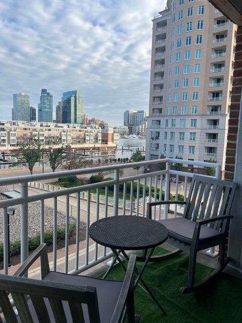 Building Photo - 23 Pierside Dr