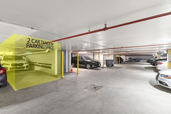 Building Photo - 510 Monroe St