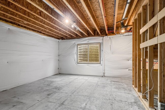 Building Photo - 5218 Gem Lake Ct