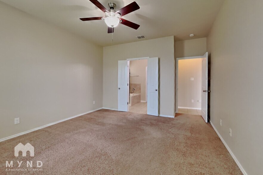 Building Photo - 8419 Angelina Parke
