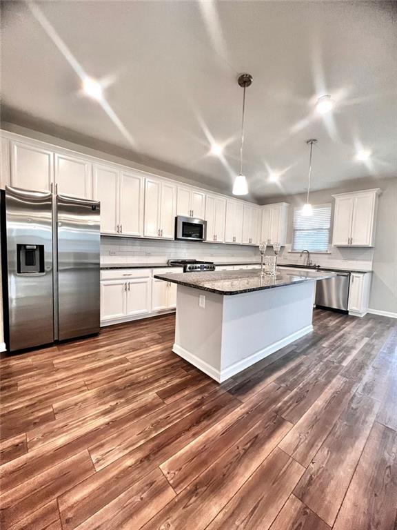 Building Photo - 4446 Waxwing St