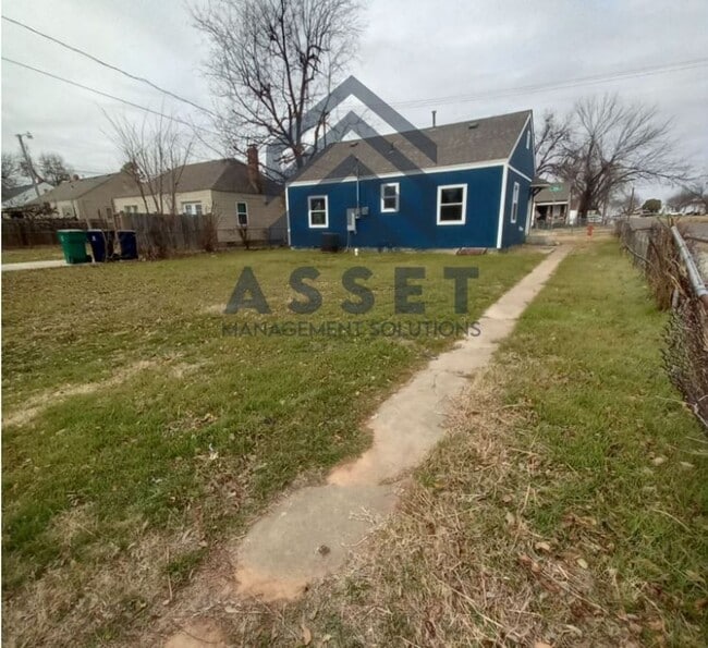 Building Photo - Cute 2 Bedroom Home Available for Lease & Rent to Own!