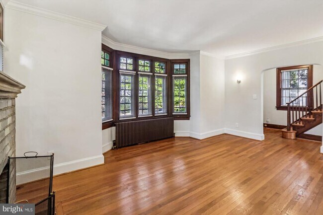 Primary Photo - 5339 32nd St NW