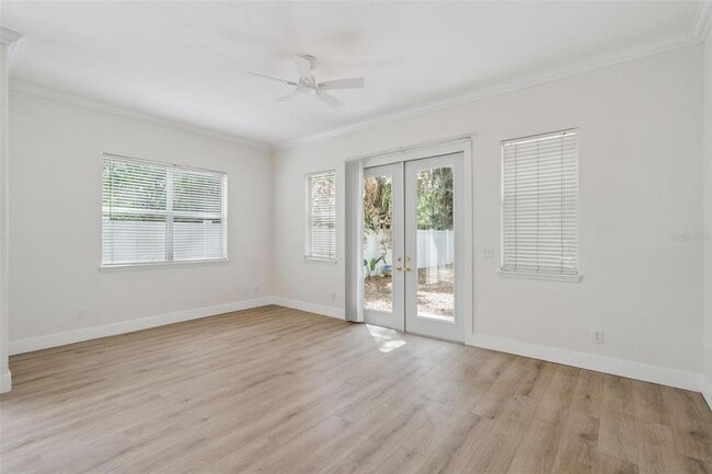 Building Photo - 2704 E Central Blvd