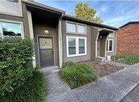 Building Photo - Townhome for Rent in West Knoxville-1 Bedroom