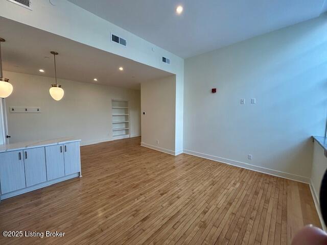 Building Photo - 1810 Sils Ave