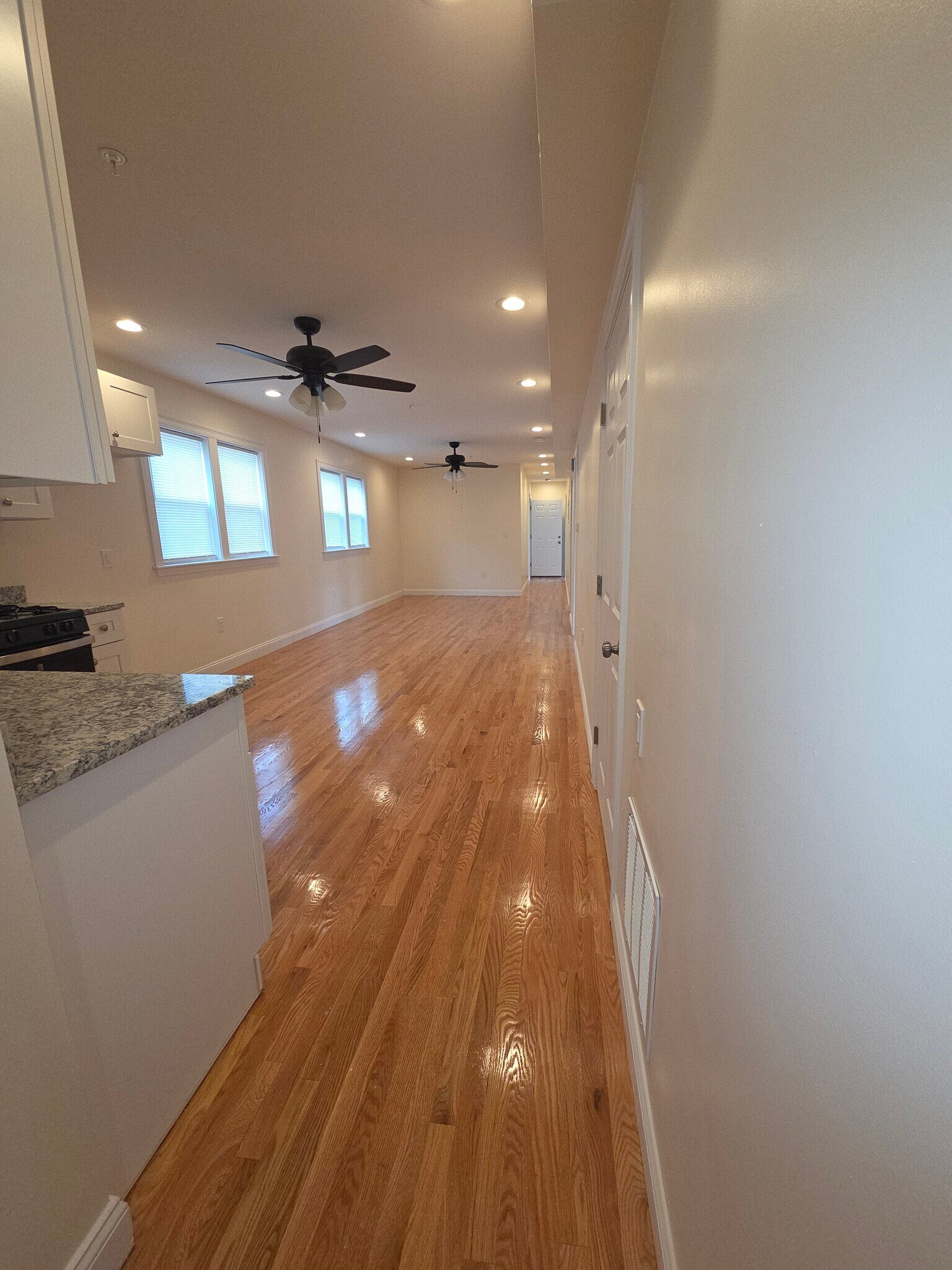 Building Photo - 49 Woodcliff St