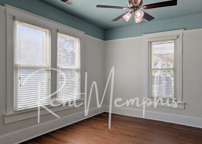 Building Photo - 2096 Nelson Ave