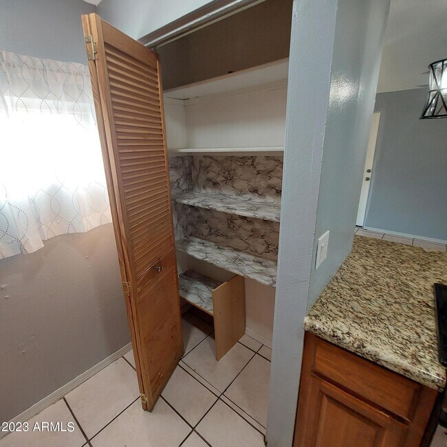Building Photo - 1636 N 64th Dr