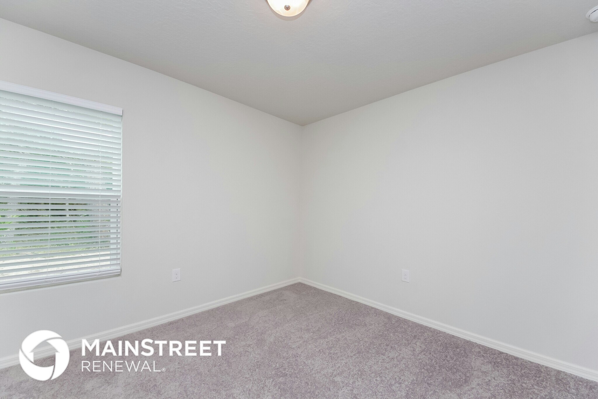 Building Photo - 208 Gladiola Ct