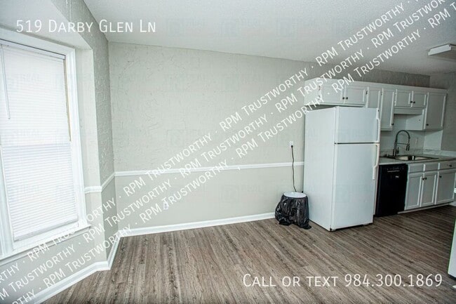 Building Photo - 519 Darby Glen Ln