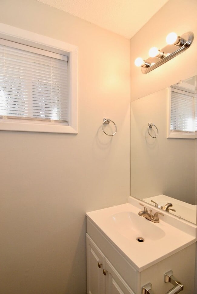 Building Photo - 3 Bed/1.5 Bath North Augusta House For Lease