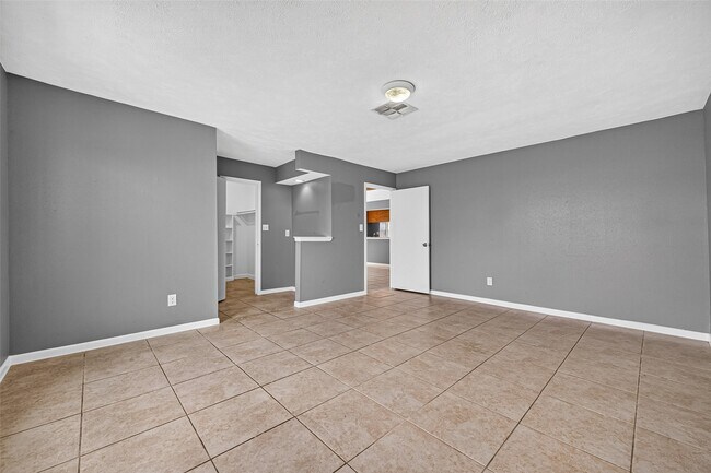 Building Photo - 4131 Baynard Dr