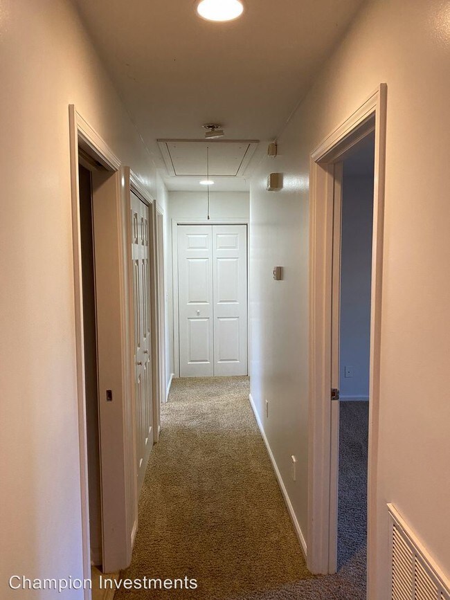 Building Photo - 3 br, 2 bath House - 1209 Woodhill Drive